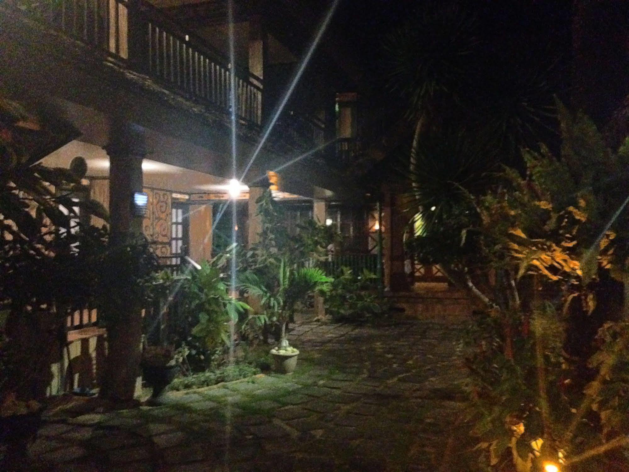 Eclipse Resort Manoc-Manoc Dış mekan fotoğraf