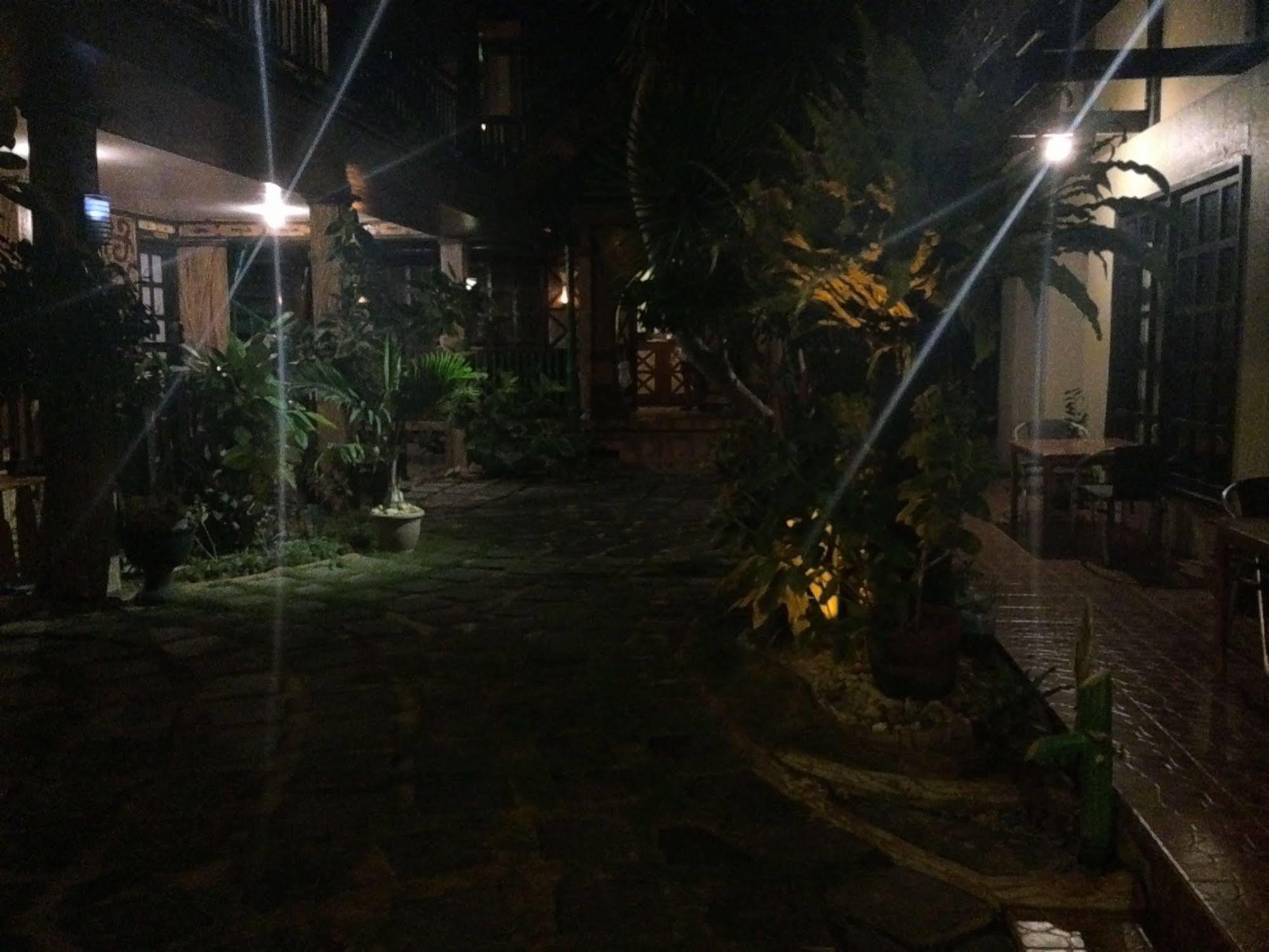 Eclipse Resort Manoc-Manoc Dış mekan fotoğraf