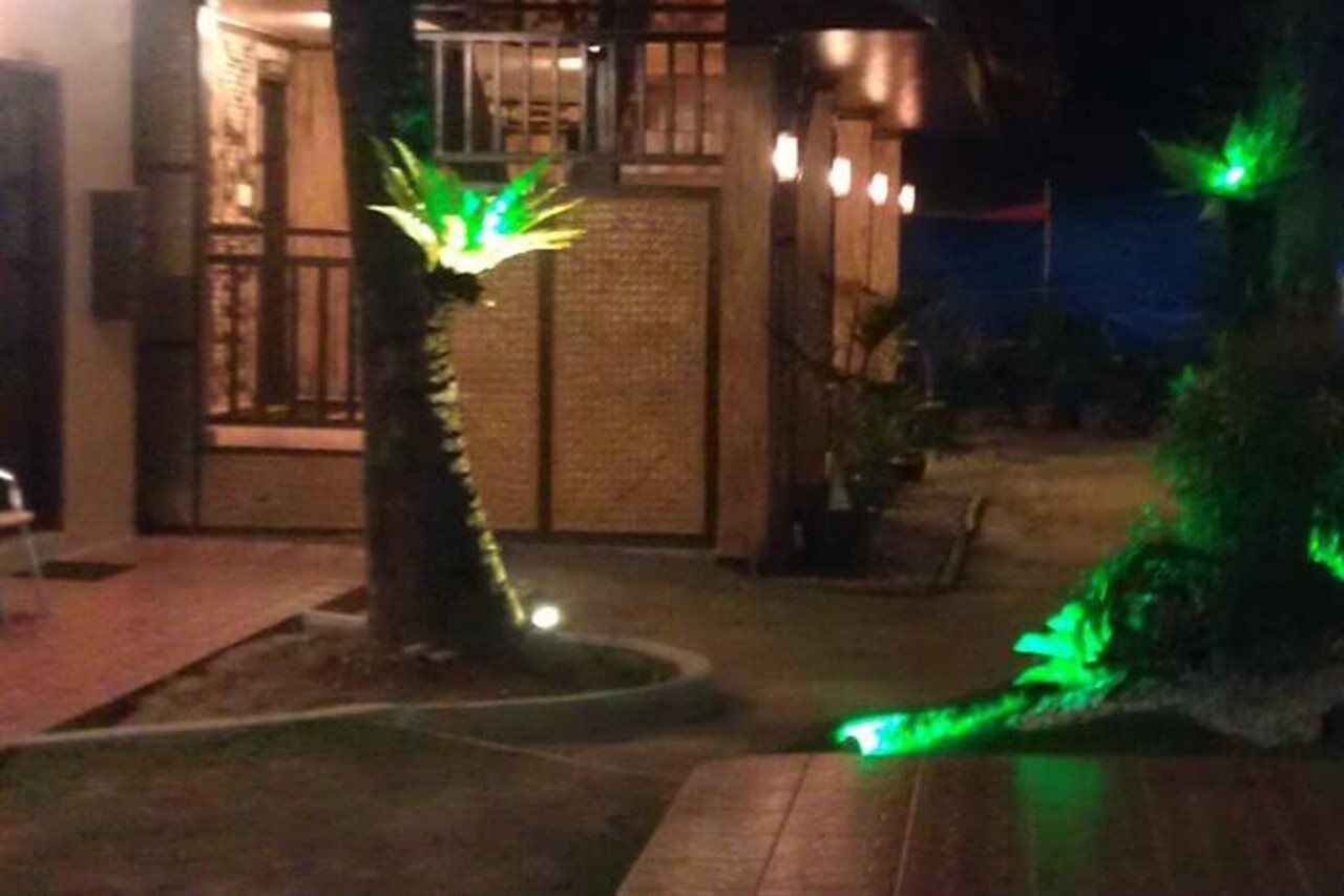 Eclipse Resort Manoc-Manoc Dış mekan fotoğraf